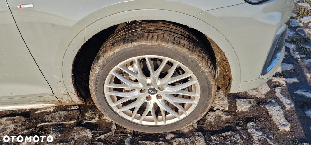 Audi Q5 40 TDI quattro S tronic S line - 24