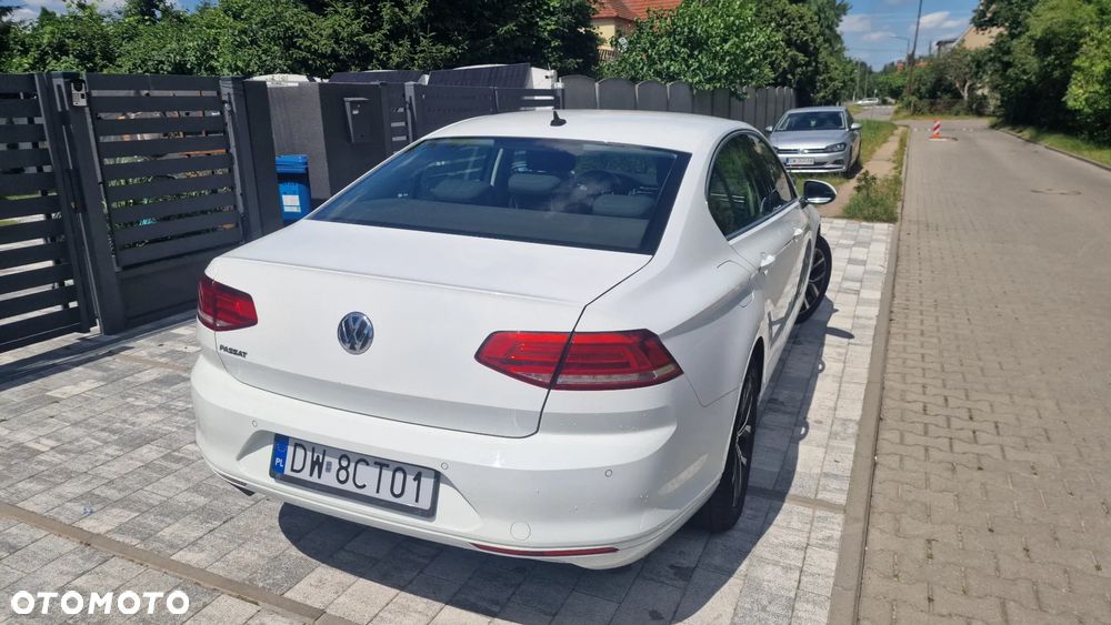 Volkswagen Passat 2.0 TDI BMT Comfortline - 5