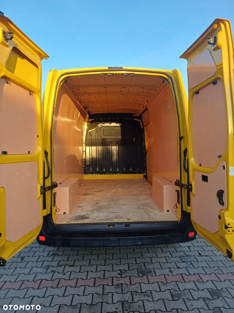 Renault MASTER blaszak - 12