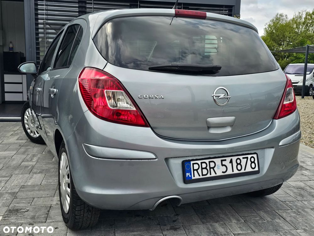 Opel Corsa 1.2 16V Enjoy - 4