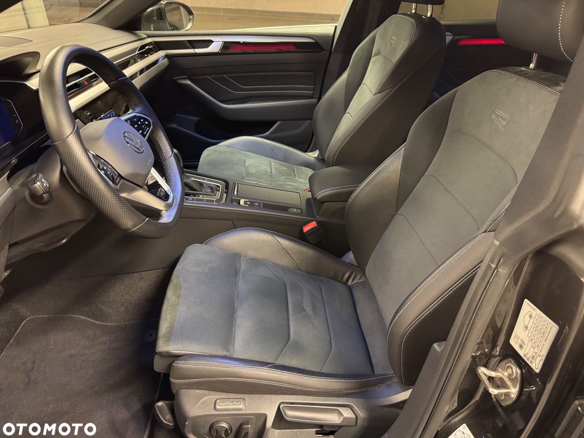 Volkswagen Arteon 2.0 TSI R-Line DSG - 16