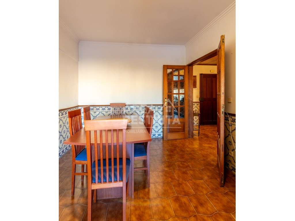 APARTAMENTO T2 - MASSAMÁ - Grande imagem: 4/27