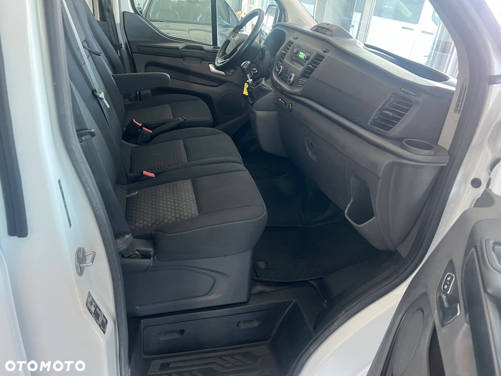 Ford Transit custom - 33