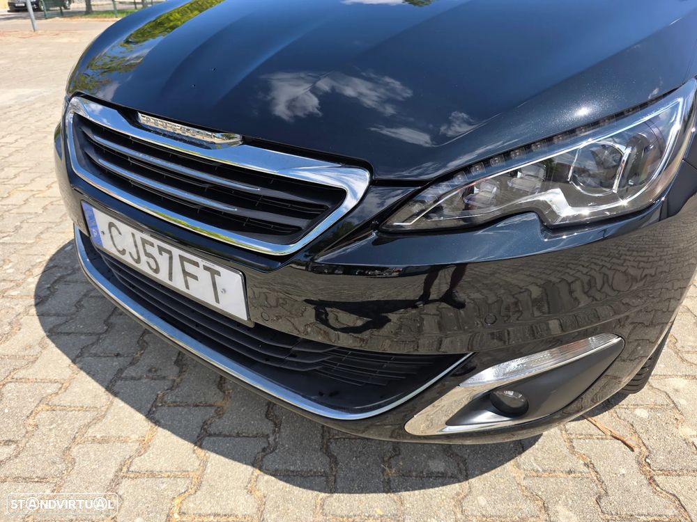 Peugeot 308 130 e-THP Stop & Start Allure - 27