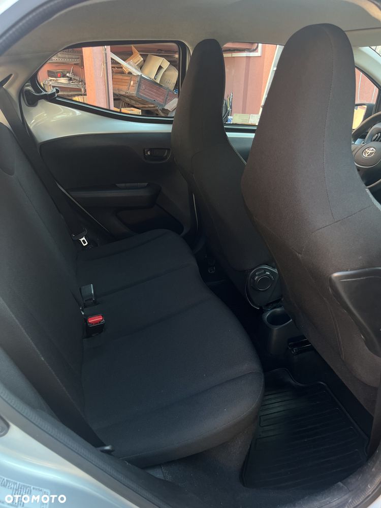 Toyota Aygo 1.0 VVT-i Sprint EU6 - 18