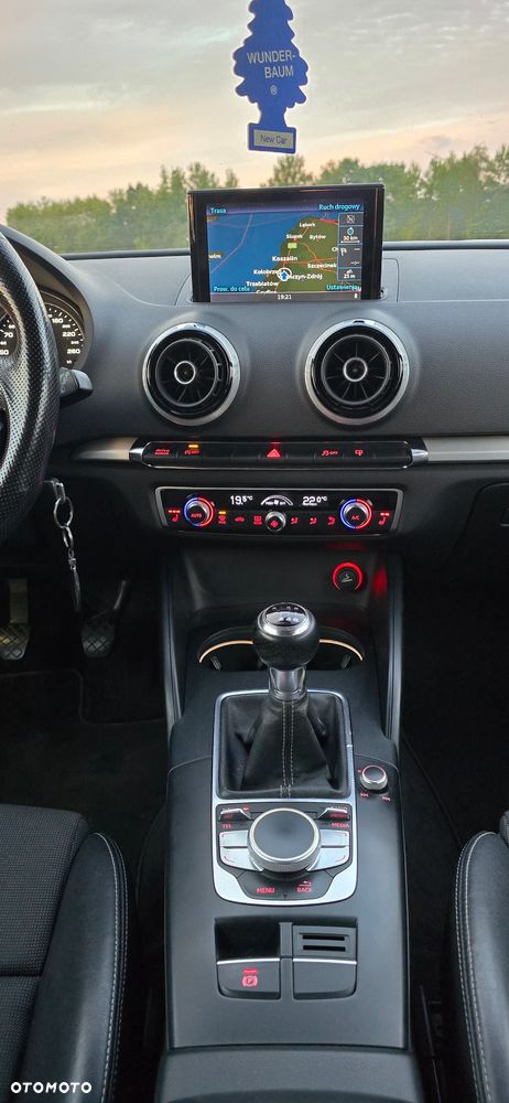 Audi A3 3-drzwiowe 2.0 TDI S line Sportpaket - 16