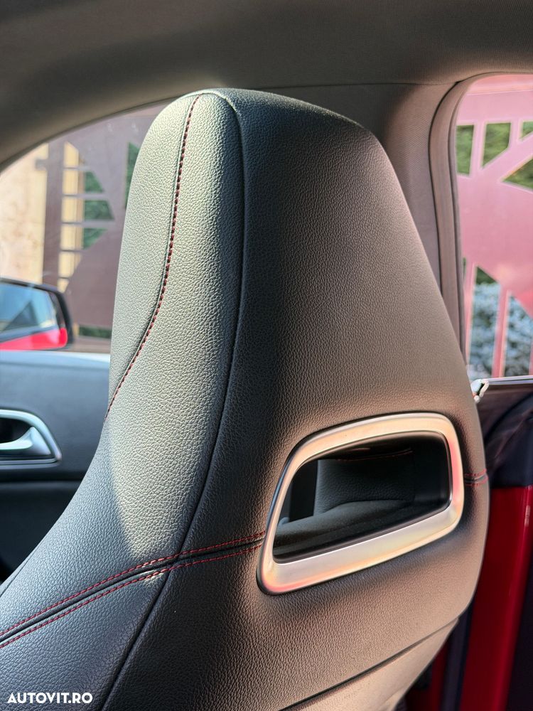 Mercedes-Benz CLA - 9