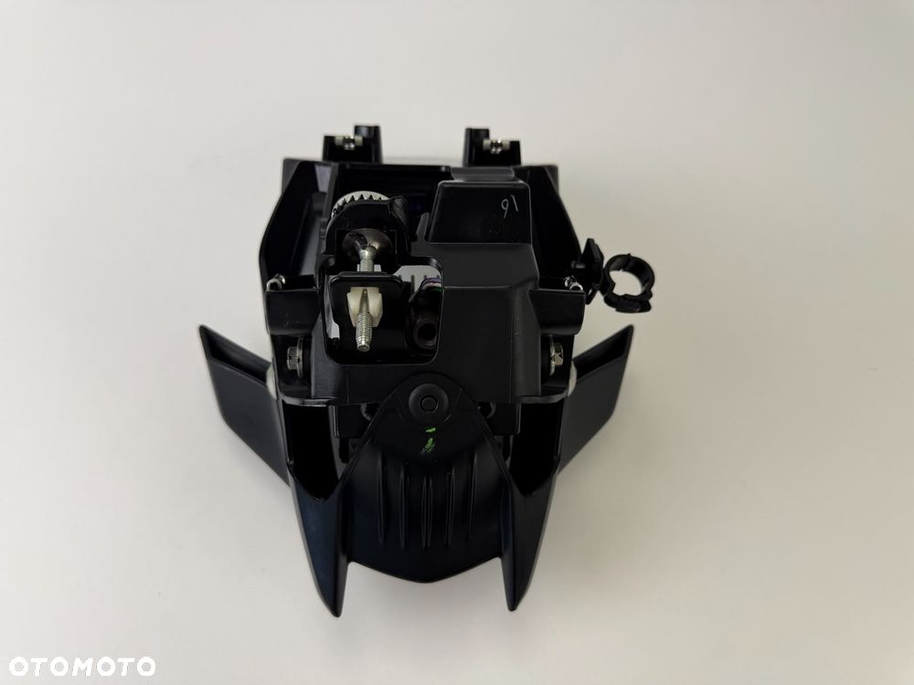 Przednia lampa reflektor Yamaha MT 125 2020+ - 12