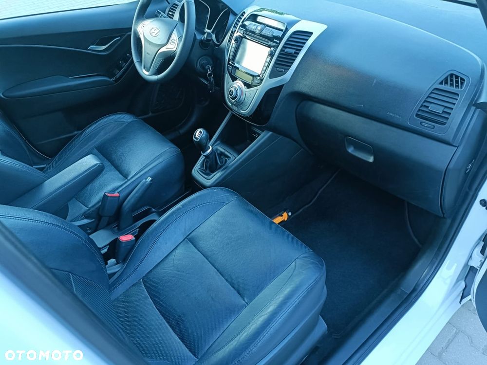 Hyundai ix20 1.6 blue Style - 13