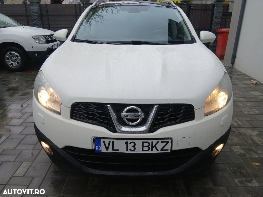 Nissan Qashqai 1.6 dCi DPF 4x4 Start/Stop acenta - 2