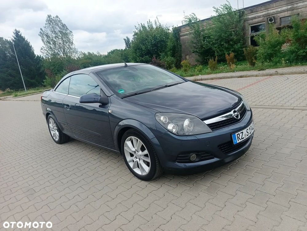 Opel Astra 1.8 Endless Summer - 1