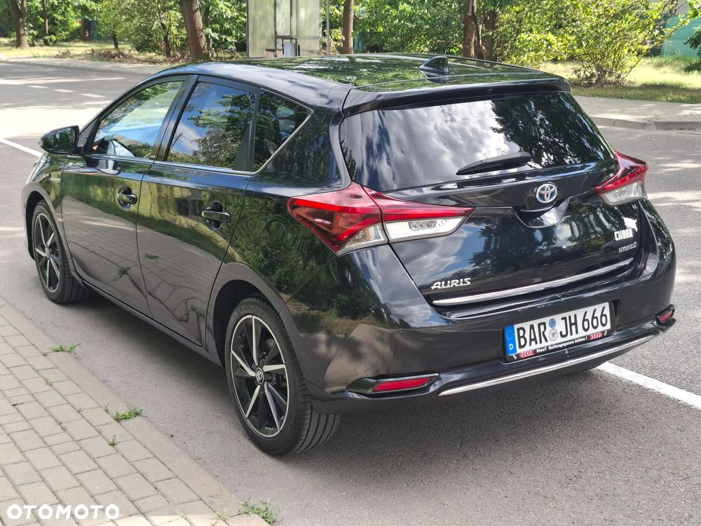 Toyota Auris - 5