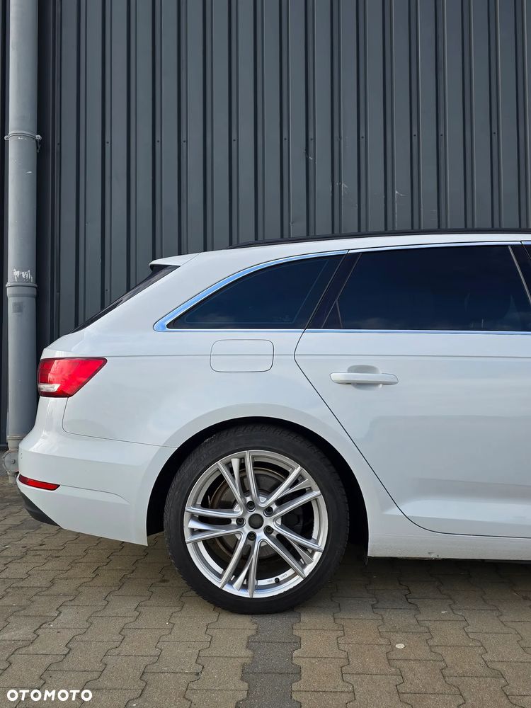Audi A4 Avant 2.0 TDI DPF S line Sportpaket - 4
