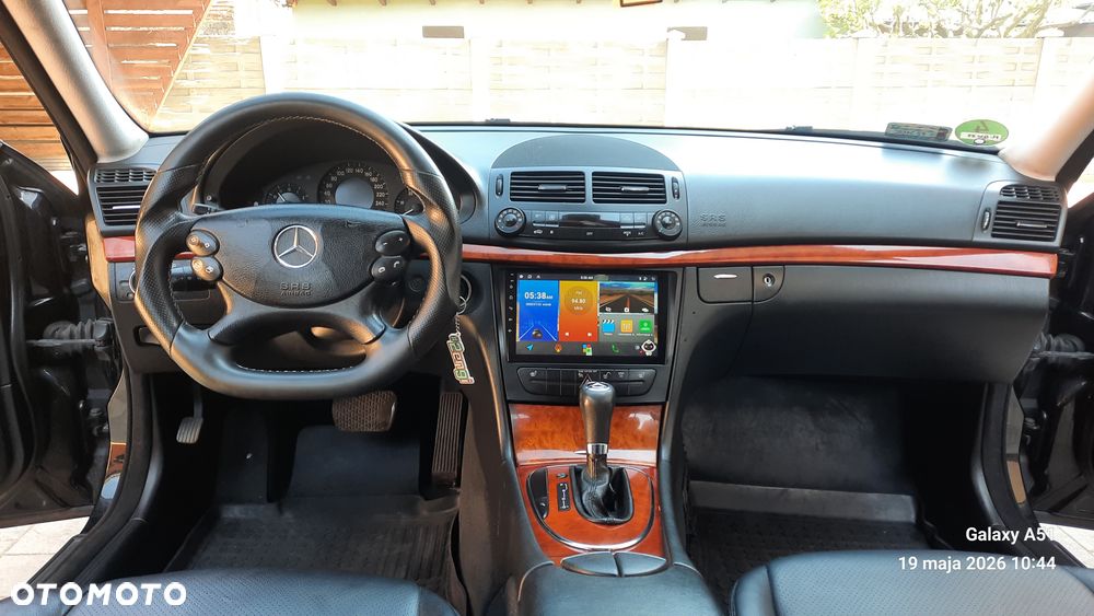Mercedes-Benz Klasa E - 12