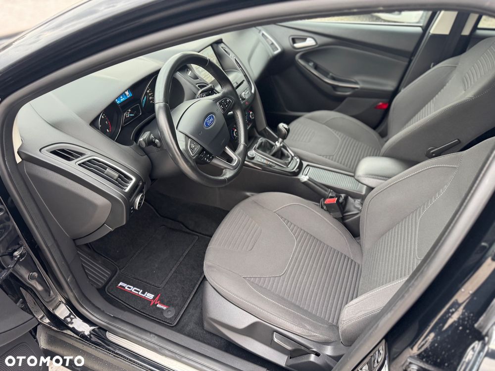 Ford Focus 1.0 EcoBoost Titanium ASS - 12