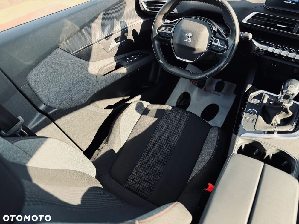 Peugeot 3008 1.5 BlueHDi Active Pack S&S - 24