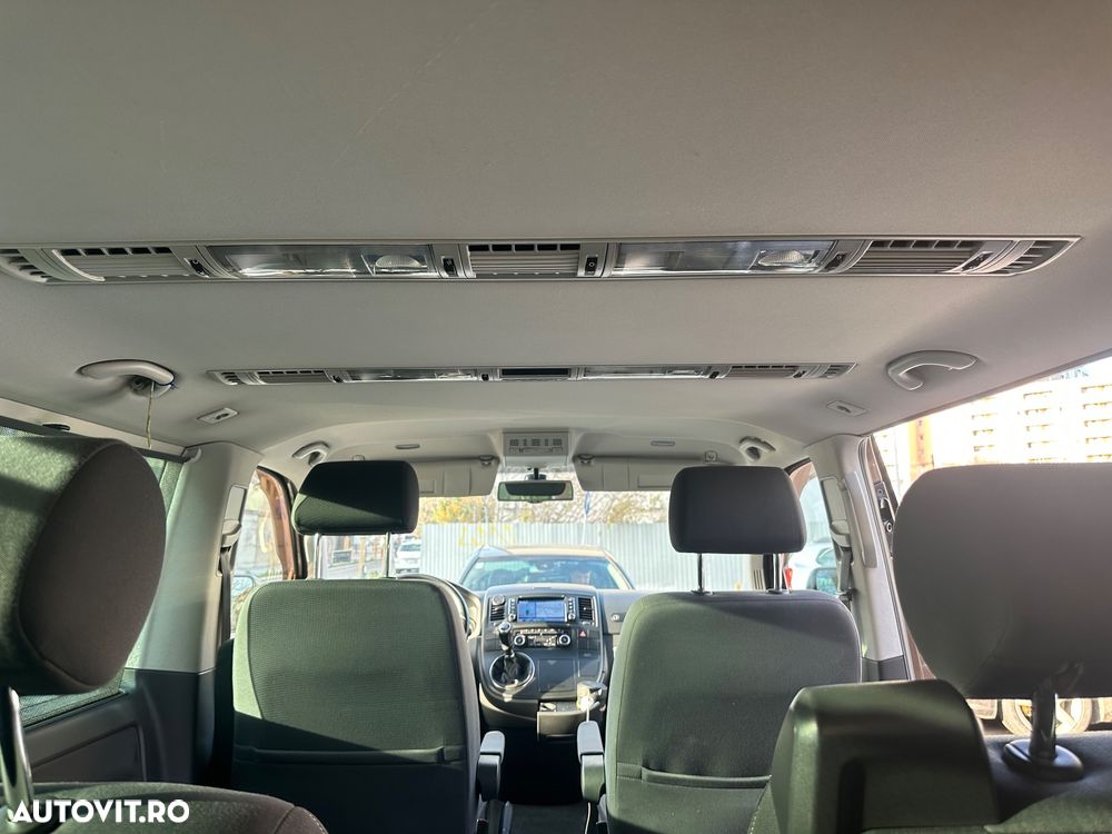 Volkswagen Multivan - 16