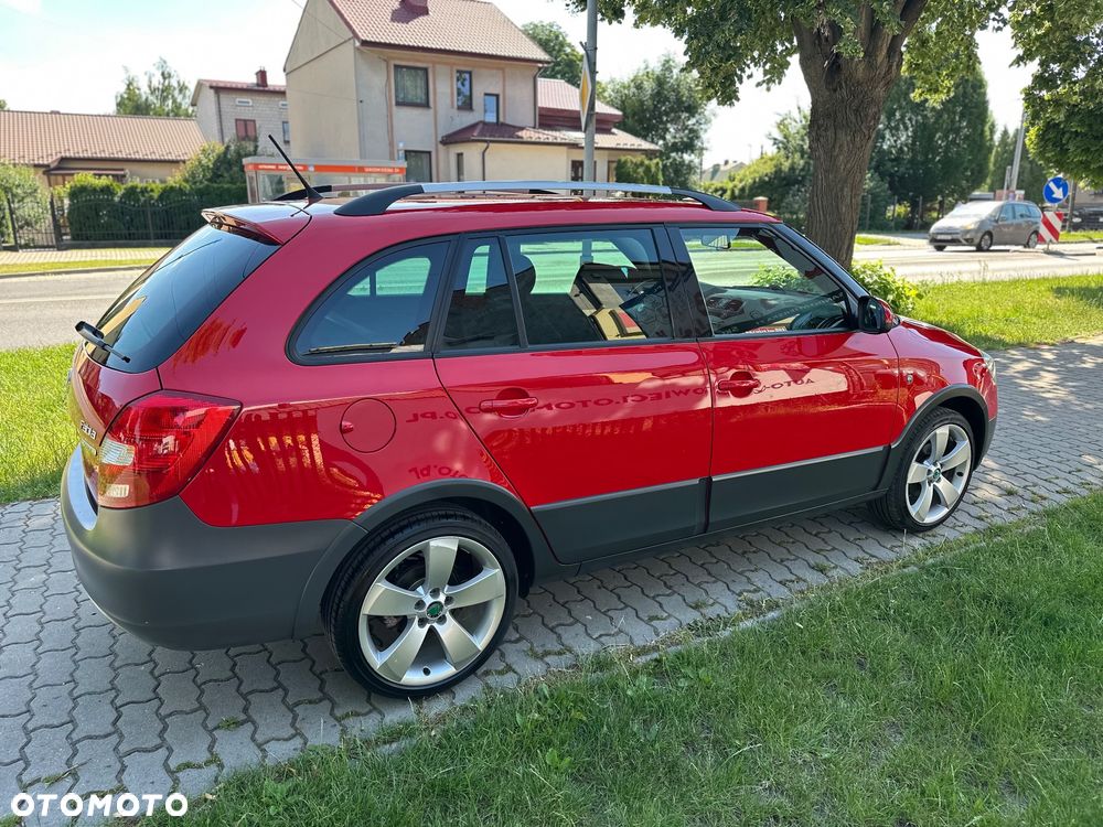 Skoda Fabia 1.2 TSI Scout - 13