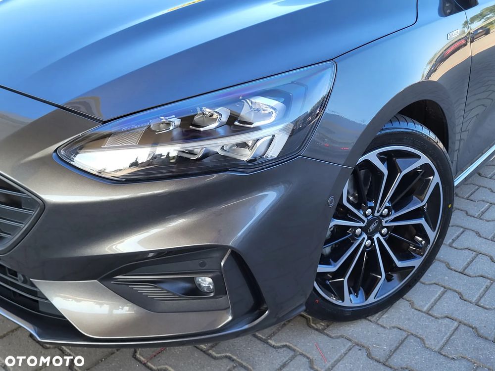 Ford Focus 1.5 EcoBoost STart-Stopp-System ST-LINE X - 37