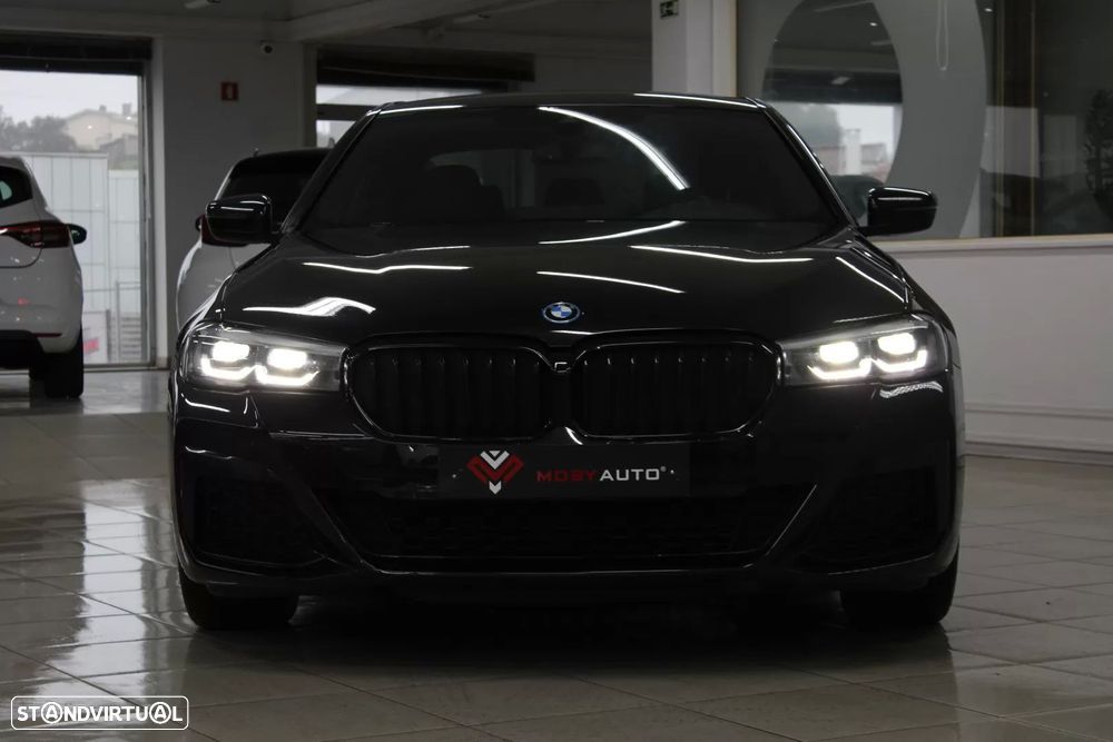BMW 520 e Pack M - 26