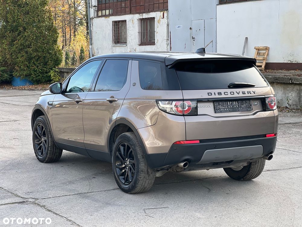 Land Rover Discovery Sport 2.0 TD4 Pure - 6