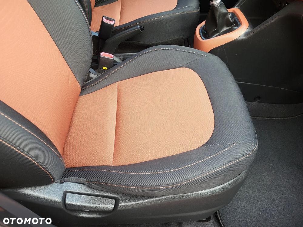 Hyundai i10 1.2 YES Gold - 7