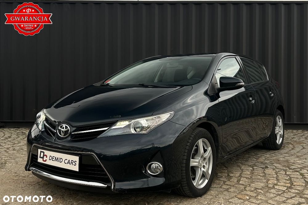 Toyota Auris - 1
