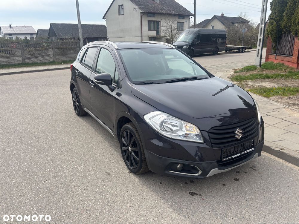 Suzuki SX4 S-Cross 1.6 DDiS Premium 4WD - 1