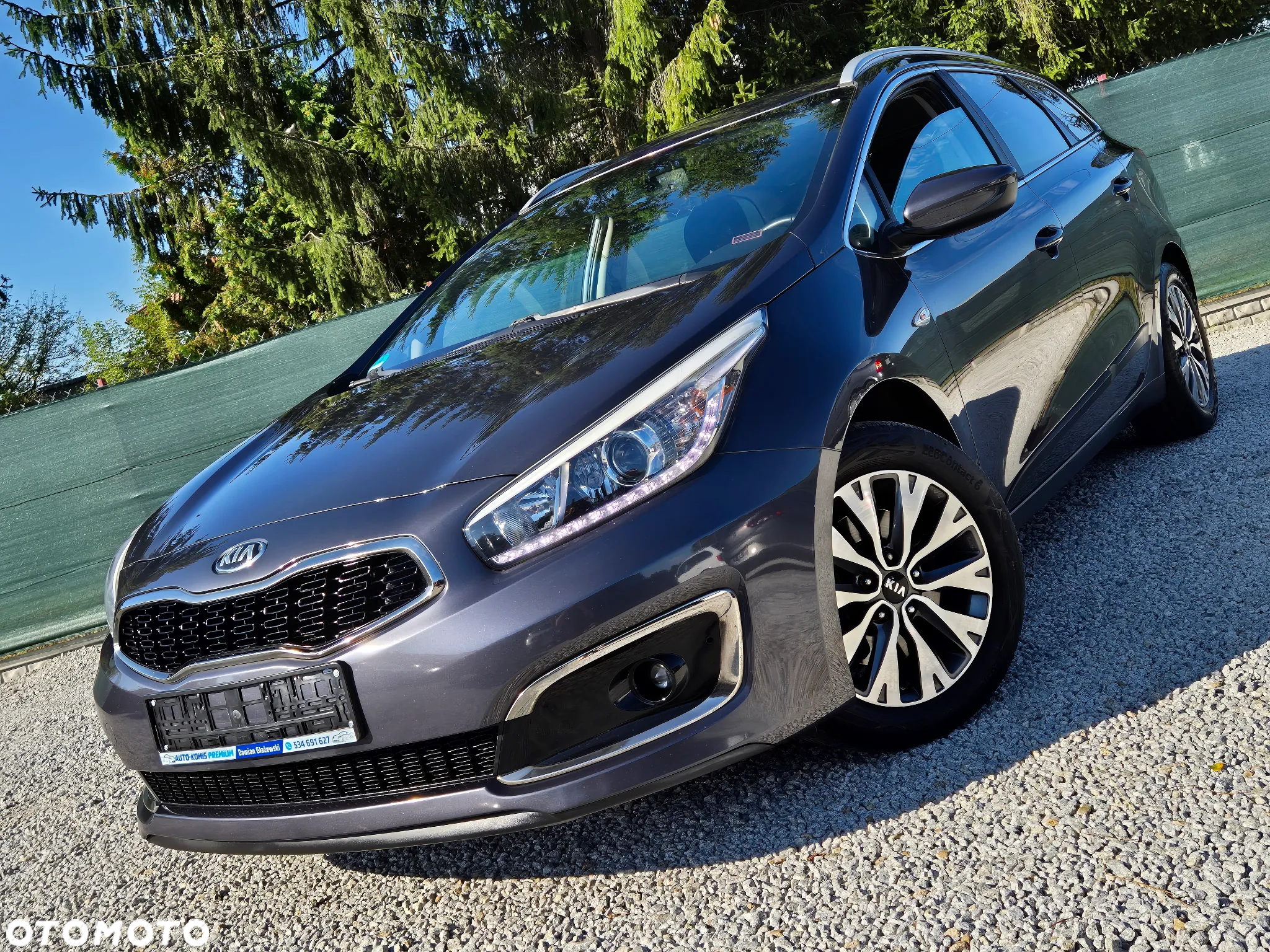 Kia Ceed 1.6 CRDi 136 ISG Platinum Edition - 3