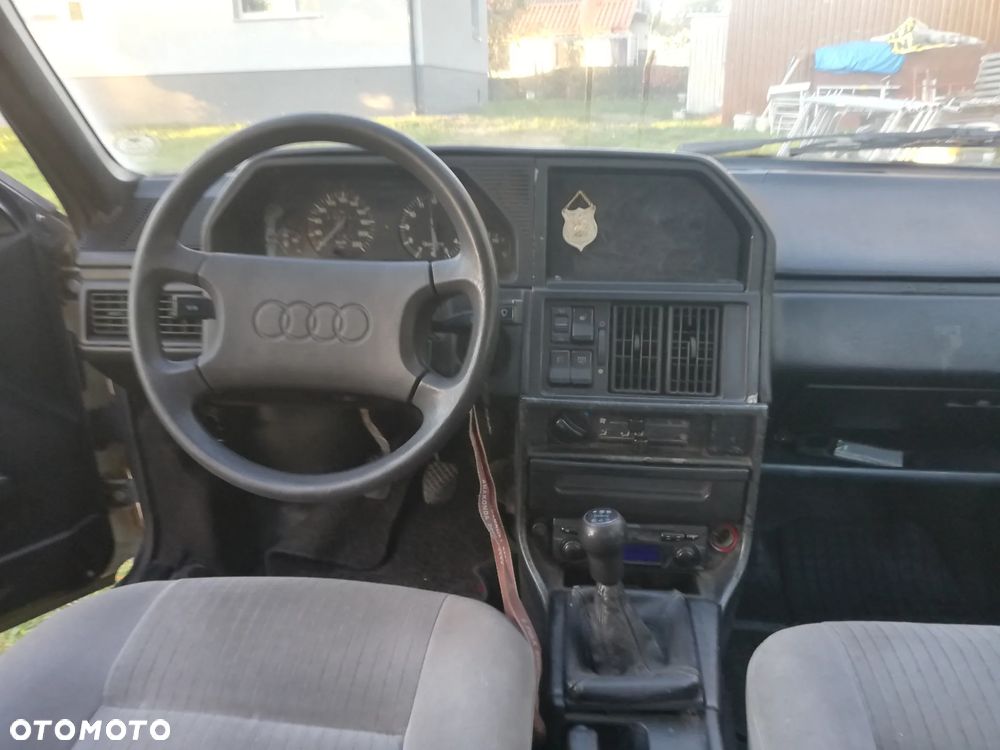 Audi 100 - 4