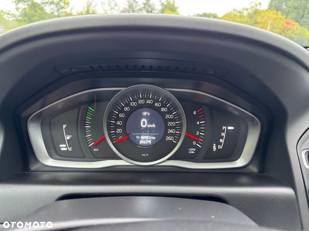 Volvo XC 60 D3 Drive-E Summum - 25