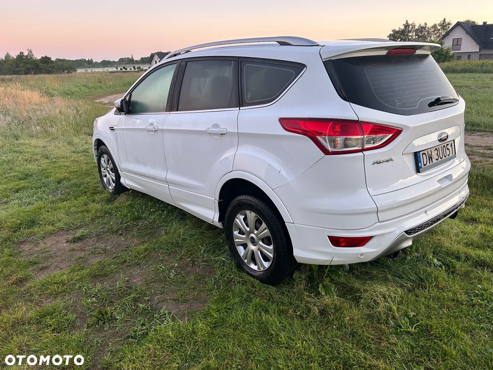 Ford Kuga - 4