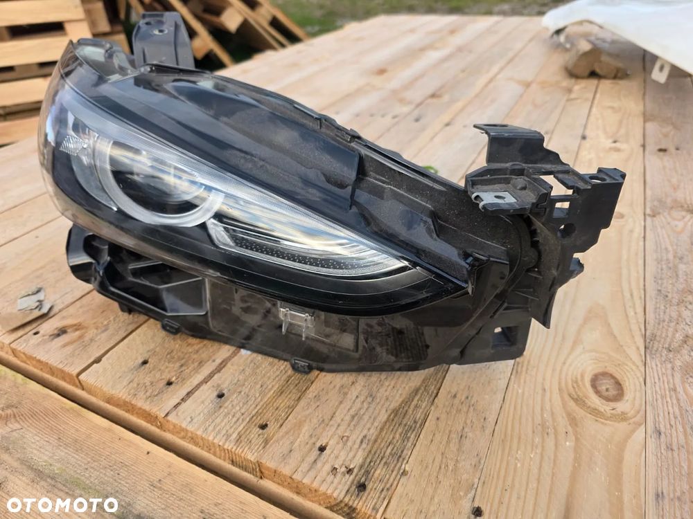 Reflektor MAZDA 6GL 2022(GS) - 3