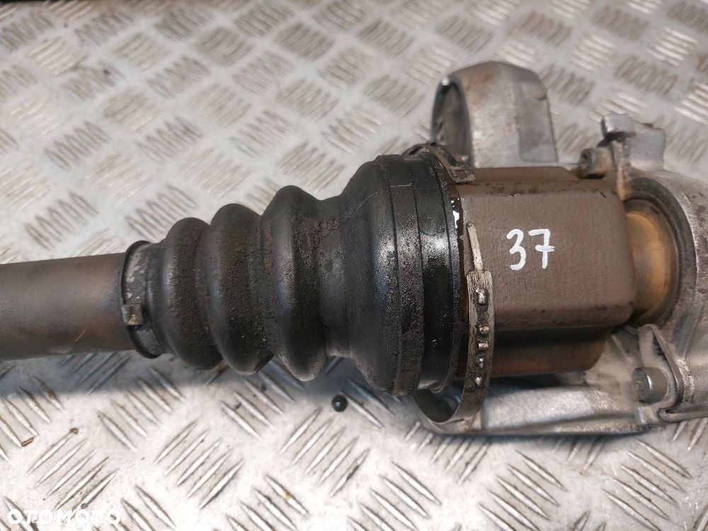 PÓŁOŚ PRAWY PRZÓD CITROEN C5 I - 6