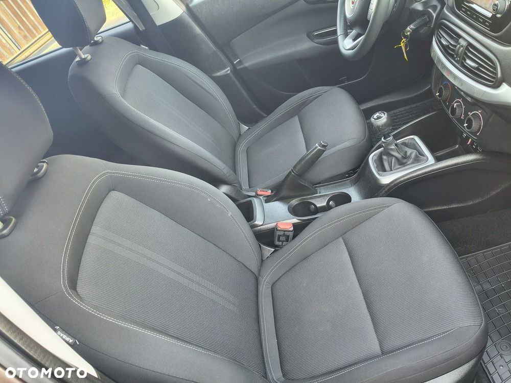 Fiat Tipo 1.4 T-Jet Easy - 18