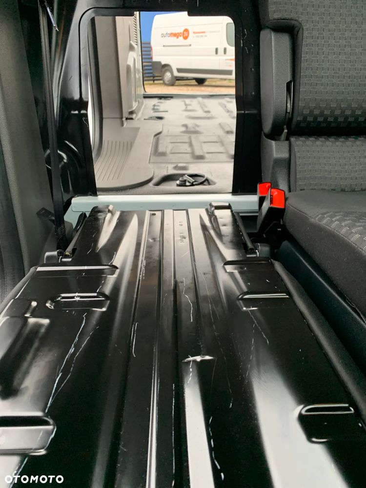 Ford Connect L2 Maxi Long 3 miejscowy Skrzynia 6biegowa Ładowność 690kg 2 Euro Palety  Homologacja cięż. VAT-1 GWARANCJA Ford do 12.2026r - 32