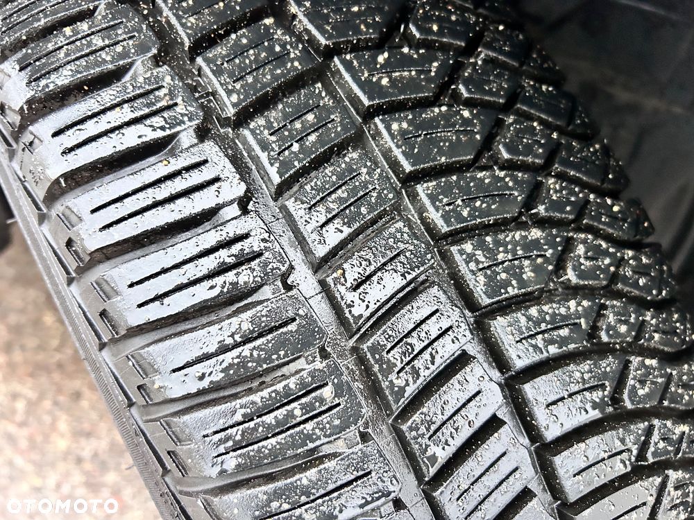 Nissan Qashqai 2.0 dCi DPF tekna - 14