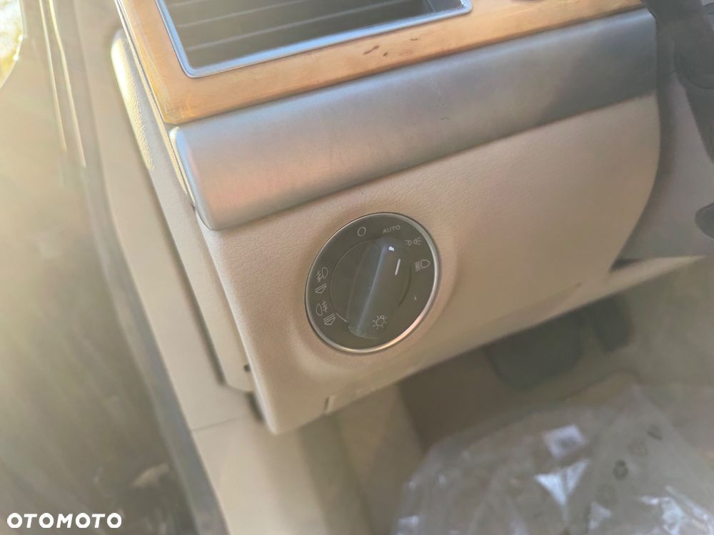 Audi A8 4.2 FSI L Quattro - 13