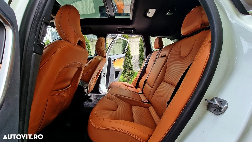 Volvo XC 60 T5 Geartronic Linje Inscription - 17