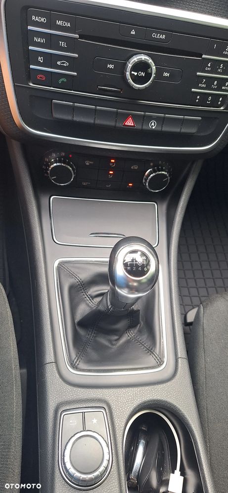 Mercedes-Benz Klasa A 180 d BlueEFFICIENCY Edition - 25