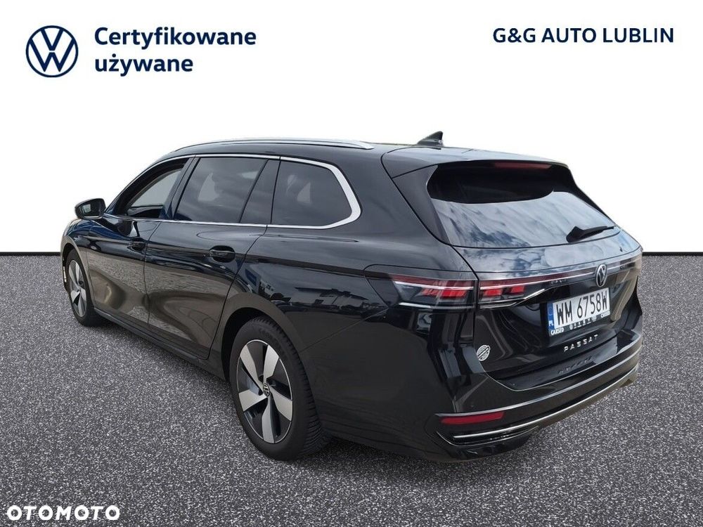Volkswagen Passat 2024 photo 3