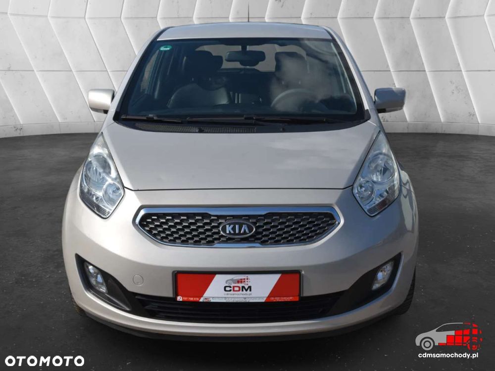 Kia Venga - 5