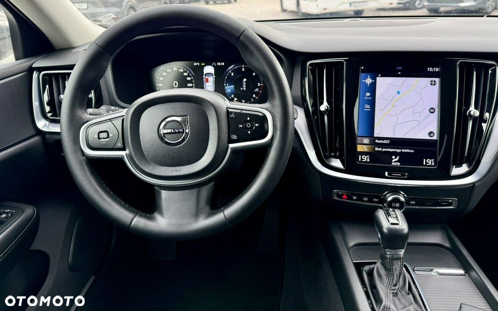 Volvo V60 D4 AWD Geartronic Momentum Pro - 14