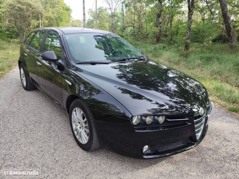 Alfa Romeo 159 Sportwagon 1.9 JTDm 16V Elegante - 5