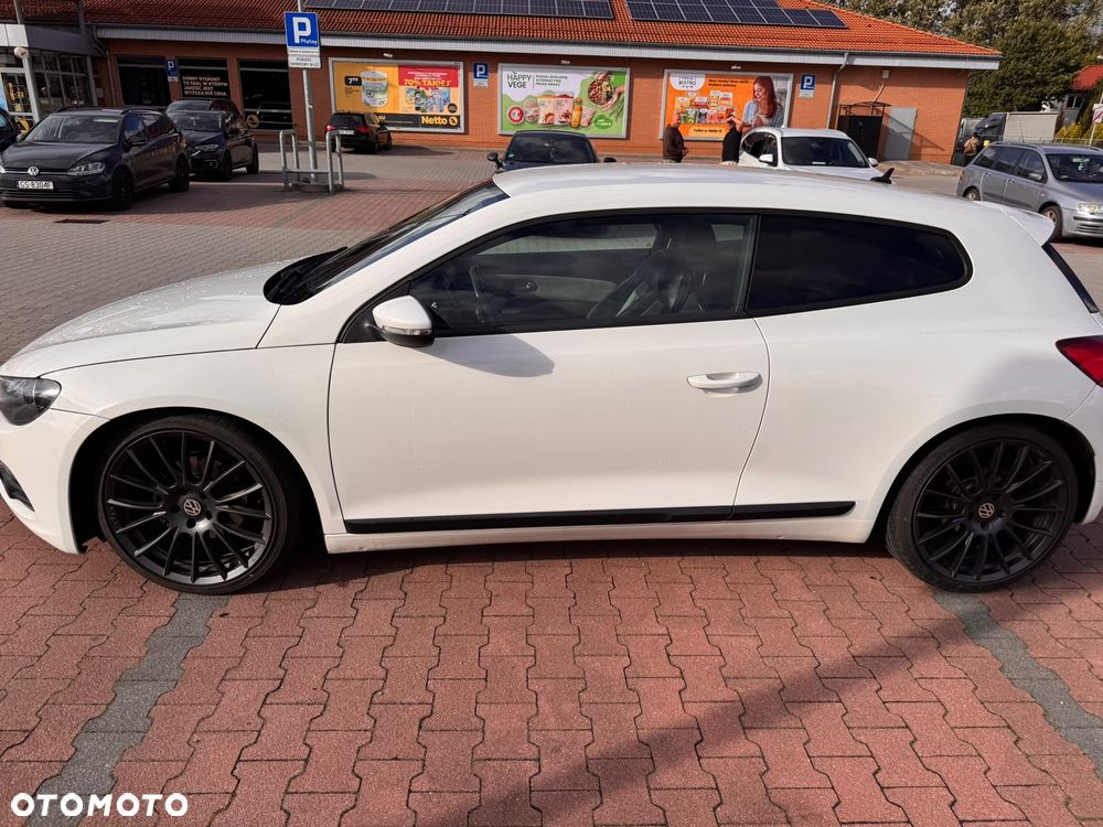 Volkswagen Scirocco 2.0 TDI - 8