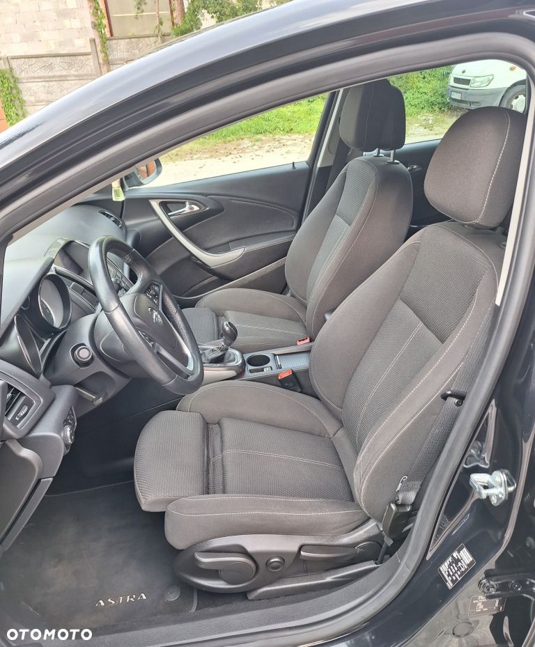 Opel Astra 1.4 Turbo - 9