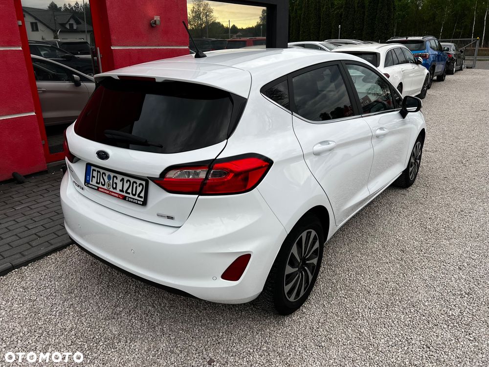 Ford Fiesta - 2