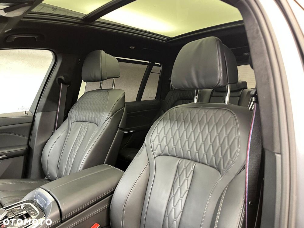 BMW X7 - 14