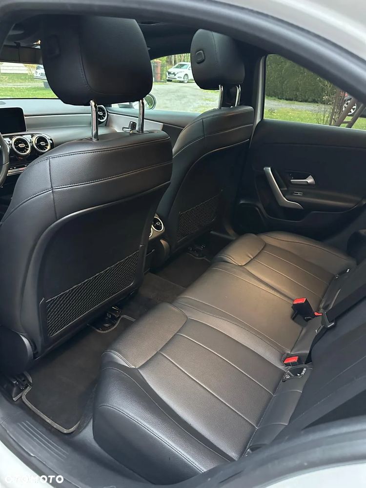 Mercedes-Benz Klasa A 220 7G-DCT - 12