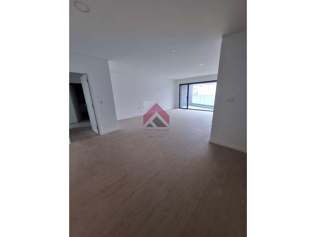 Apartamento T3 + Duplex Amplo + Terraço na Cobertura em Esgueira, A... - Grande imagem: 5/60